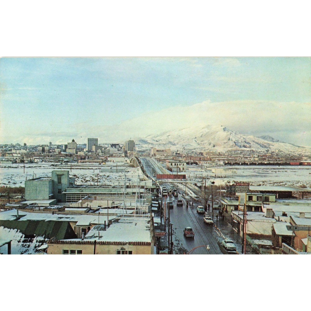 Vintage Ciudad Juarez Mexico El Paso Texas Snow Bridge Postcard Roberto Studio - Picture 1 of 2